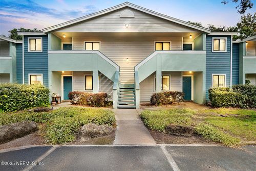 1-704-2768 State Road A1a, Jacksonville, FL, 32233-2800 | Card Image