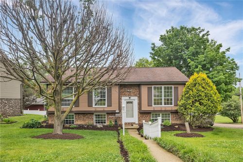 12 Linn Ave, Washington, PA, 15301-3430 | Card Image