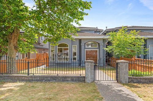 7770 16th Ave, Burnaby, BC, V3N1P9 | Card Image