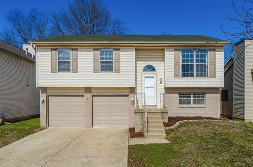 1122 Viewpointe Dr, Columbus, OH, 43207-7227 | Card Image