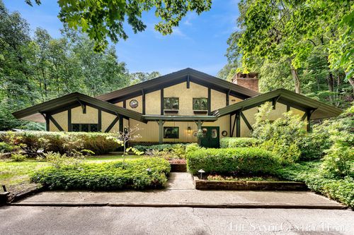 12879 Lakeshore Dr, Grand Haven, MI, 49417-9650 | Card Image