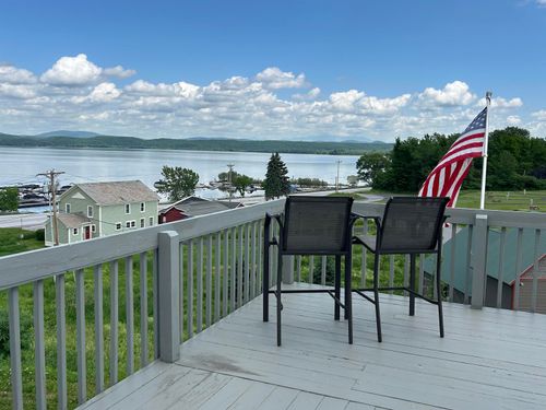 8 Angler Ln, South Hero, VT, 05486 | Card Image