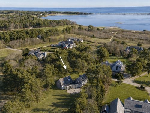 22 Old Harbor Ln, Oak Bluffs, MA, 02557-7117 | Card Image