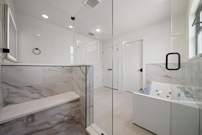 1719 Aggie Ln, House other with 4 bedrooms, 3 bathrooms and 4 parking in Austin TX | Image 23