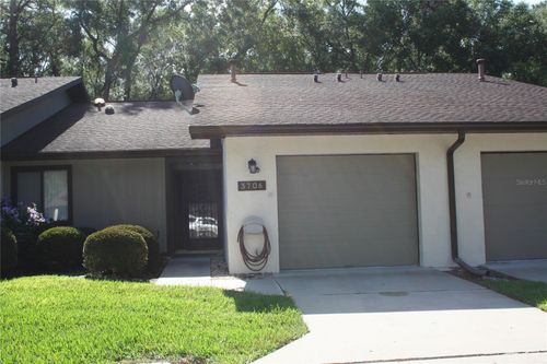 3706 Ne 16th Pl, Ocala, FL, 34470-4950 | Card Image
