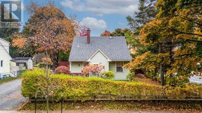 6952 Cook Ave, House other with 3 bedrooms, 2 bathrooms and null parking in Halifax NS | Image 1