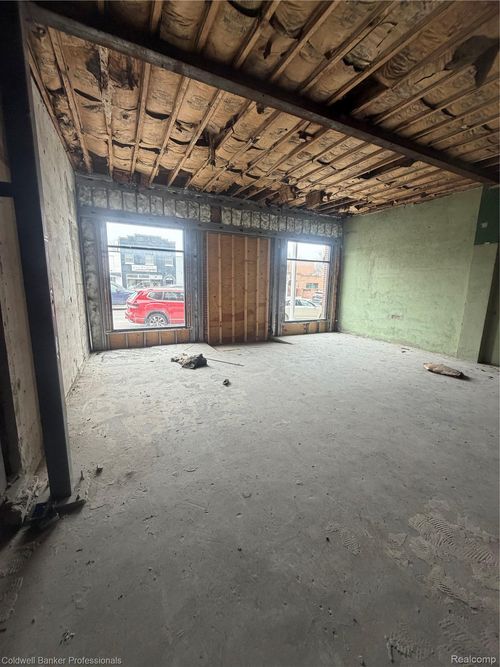 118 E Grand River Ave, Brighton, MI, 48116-1510 | Card Image