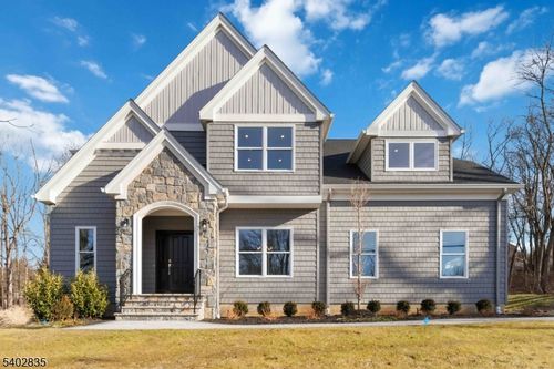 21 Mount Olive Rd, Budd Lake, NJ, 07828-3007 | Card Image