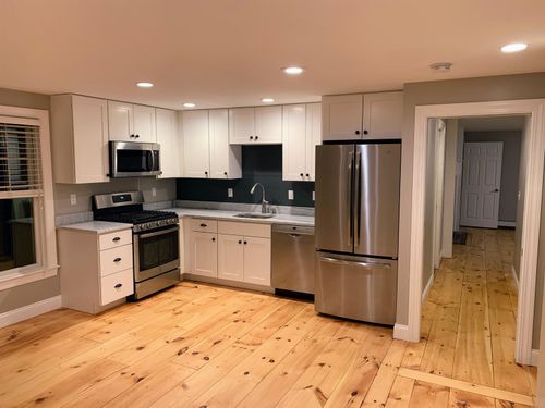 371 Washington Road, Rye, NH, 03870 | Card Image