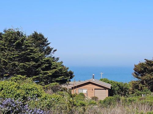 3901 Mallo Pass Court Court, Manchester, CA, 95459 | Card Image