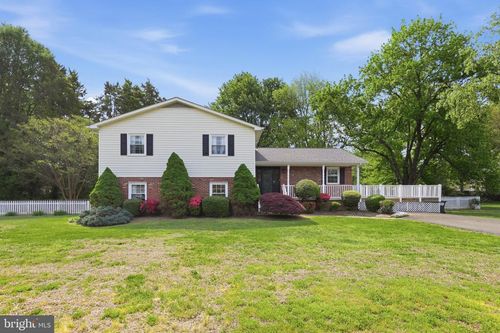 845 Churchill Dr, FREDERICKSBURG, VA, 22407-6810 | Card Image