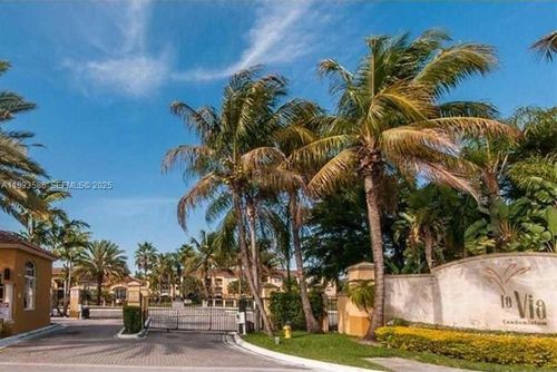 9210-150 Nw 96th Ave, Pembroke Pines, FL, 33024 | Card Image