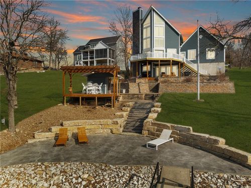 606 Lake Viking Ter, Gallatin, MO, 64640-8329 | Card Image