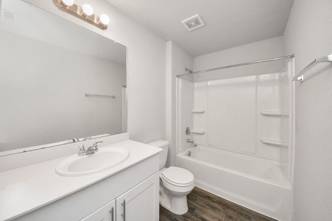20715 Southern Woods Dr, House other with 4 bedrooms, 3 bathrooms and 2 parking in New Caney TX | Image 15