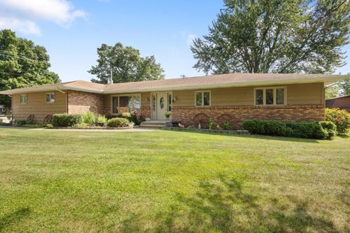55019 N Fisher Lake Rd, Three Rivers, MI, 49093-9038 | Card Image