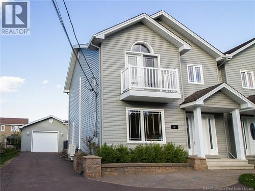 927 Mapleton Rd, Moncton, NB, E1G2K6 | Card Image