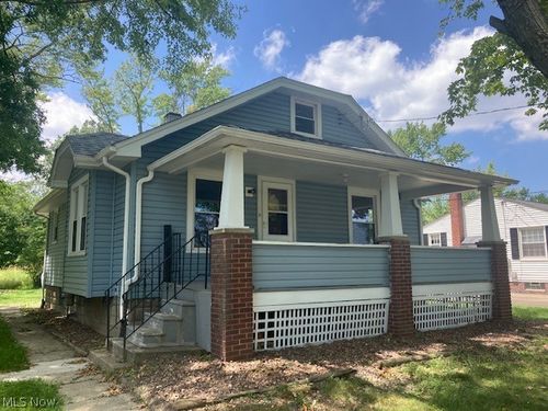 4977 Damon Ave Nw, Warren, OH, 44483-1319 | Card Image