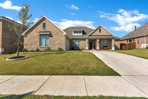 1420 Kendal Dr, Desoto, TX, 75115-8065 | Card Image