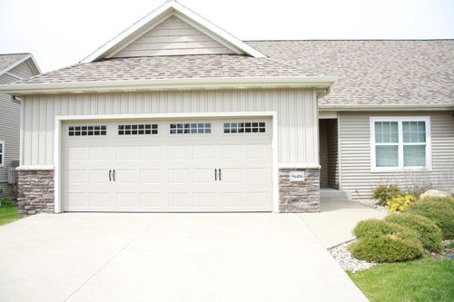 12-56406 Terra Vista Blvd, Mattawan, MI, 49071-8383 | Card Image