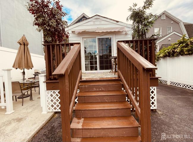 38 Evergreen Ave, House other with 3 bedrooms, 2 bathrooms and null parking in Fords NJ | Image 23
