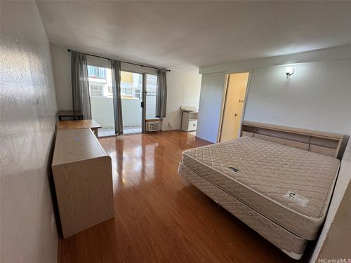 apt-503-2463 Kuhio Ave, Honolulu, HI, 96815-3368 | Card Image