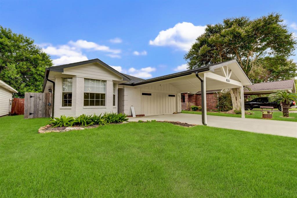 7th St, LA Porte, TX 77571