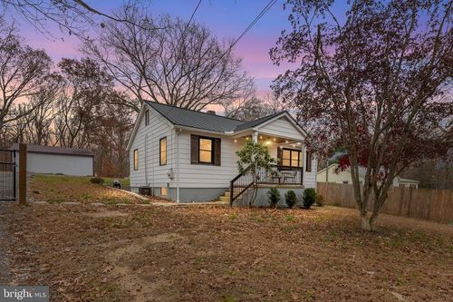 692 E Old Philadelphia Rd, ELKTON, MD, 21921-7036 | Card Image