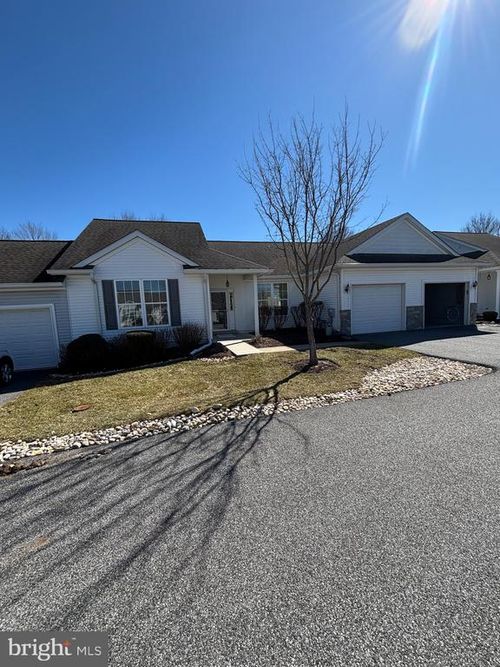 131 Foxmask Turn, GLEN MILLS, PA, 19342-1298 | Card Image