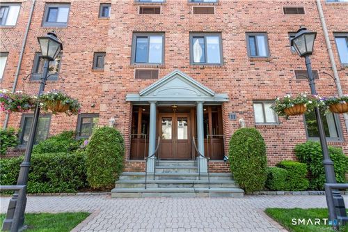 apt-5b-11 Lafayette Ct, Greenwich, CT, 06830-5306 | Card Image