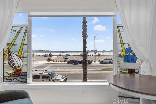 apt-3-5267 E Ocean Blvd, Long Beach, CA, 90803-3386 | Card Image