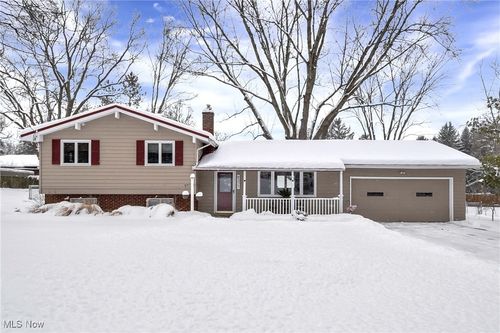 8377 Akins Rd, North Royalton, OH, 44133-5602 | Card Image