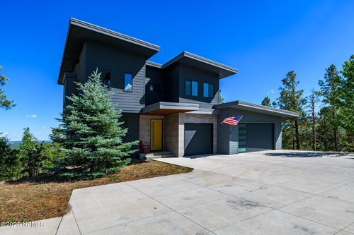 1556 W Lower Coconino Ave, Flagstaff, AZ, 86001-5663 | Card Image