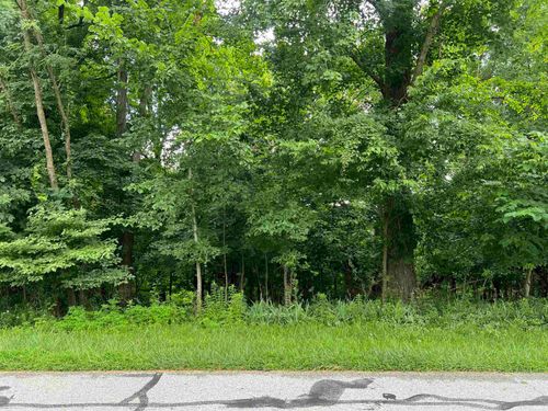 4-0 N Melchoir Drive, Santa Claus, IN, 47579 | Card Image