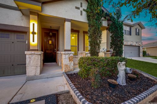 8319 Oak Harvest Dr, San Antonio, TX, 78254-4540 | Card Image