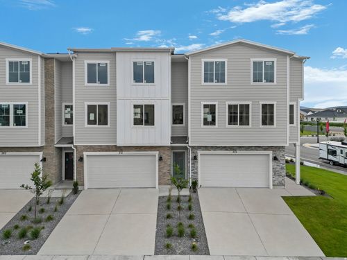 211-5255 N Evergreen Way, Eagle Mountain, UT, 84005 | Card Image