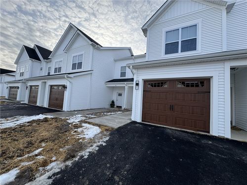 504 Erie Ridge Drive, Henrietta, NY, 14467 | Card Image