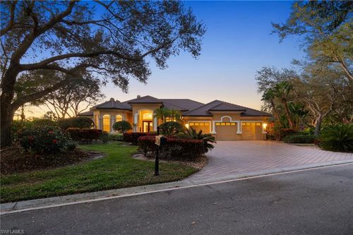 527 Terracina Way, NAPLES, FL, 34119-1818 | Card Image