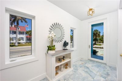 518 Coral Sands Way, House other with 3 bedrooms, 4 bathrooms and 2 parking in Hutchinson Island South FL | Image 2