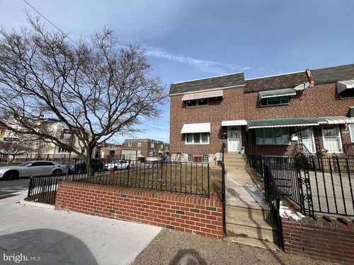 fl-1st-1113 E Hunting Park Ave, PHILADELPHIA, PA, 19124-4828 | Card Image