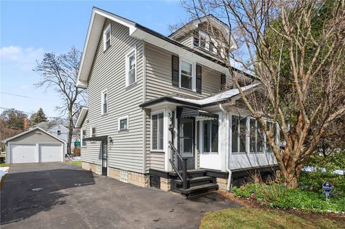 35 Hathaway Rd, Irondequoit, NY, 14617-2612 | Card Image