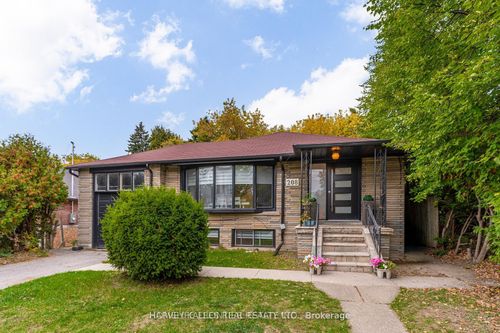 208 Betty Ann Dr, North York, ON, M2R1A7 | Card Image