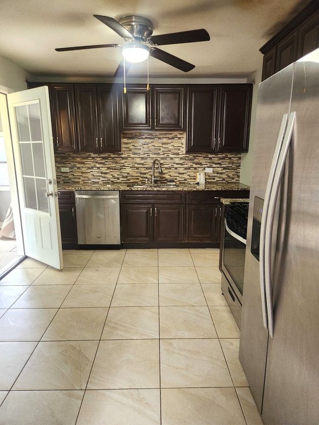 17109 Magnolia Dr, House other with 3 bedrooms, 2 bathrooms and 2 parking in Hazel Crest IL | Image 10