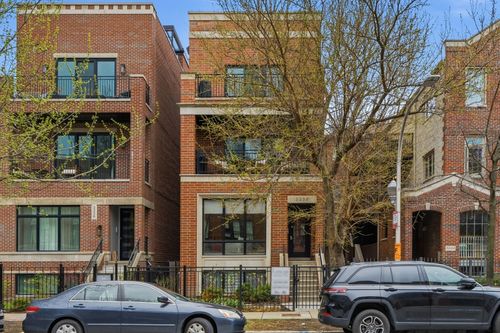 apt-2-3330 Clifton Ave, Chicago, IL, 60657-7283 | Card Image