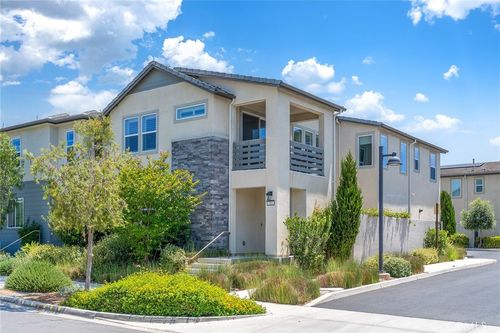 200 Chorus, Irvine, CA, 92618-1415 | Card Image
