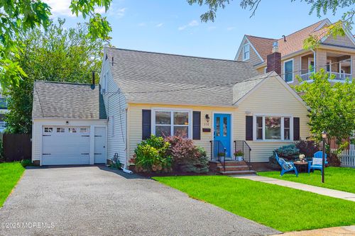 110 Trenton Ave, Point Pleasant Beach, NJ, 08742-3254 | Card Image