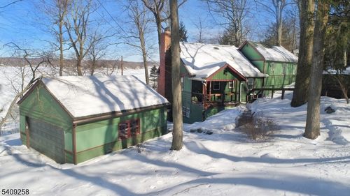 15 Pebble Beach Rd, Hopatcong, NJ, 07843-1915 | Card Image