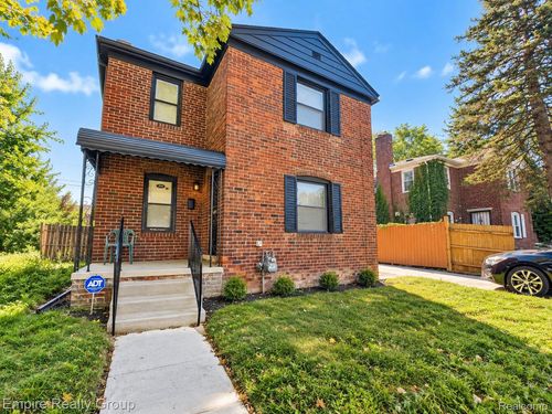 2955 Ewald Cir, Detroit, MI, 48238-2552 | Card Image