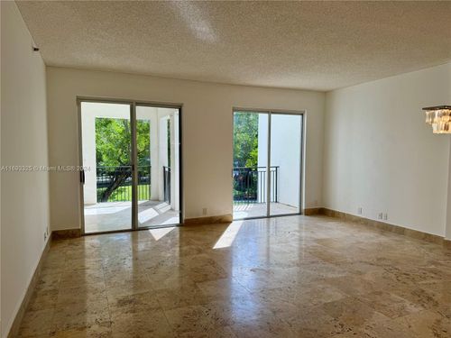 apt-202-3700 Island Blvd, Aventura, FL, 33160-4930 | Card Image