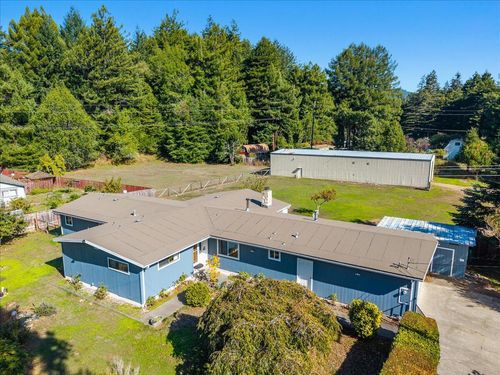 62 Chapman Ln, Carlotta, CA, 95528-9719 | Card Image