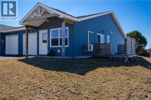 2 Colter St, Saint John, NB, E2J0L8 | Card Image